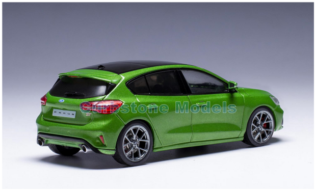 Modelauto 1:43 | IXO-Models MOC333.22 | Ford Focus ST Metallic Green 2022