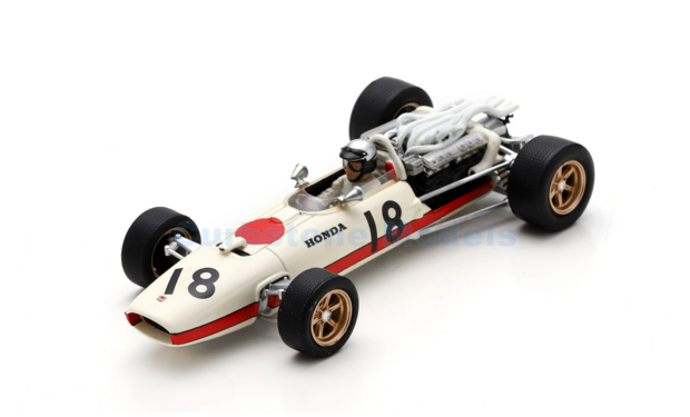 Modelauto 1:43 | Spark S6221 | Honda Racing RA273 1966 #18 - R.Ginther