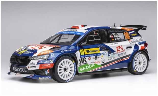 Modelauto 1:18 | IXO-Models 18RMC221.22 | Skoda Fabia Rally2 2024 #10 - J.Hain - S.Wagner