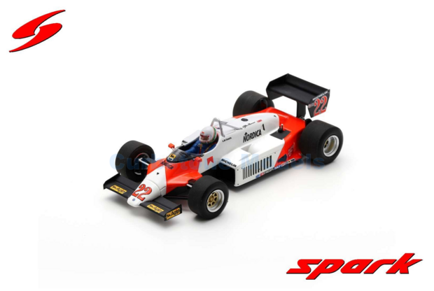 Modelauto 1:43 | Spark S8804 | Marlboro Team Alfa Romeo 183T 1983 #22 - A.de Cesaris