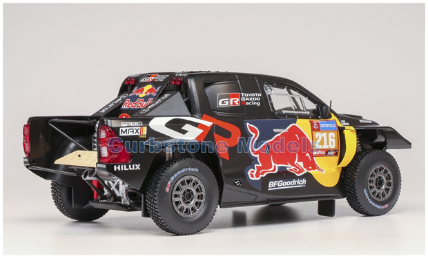Modelauto 1:18 | IXO-Models 18RMC238B.22 | Toyota Gazoo Racing GR DKR Hilux EVO 2024 #216 - D.Zenz  - S.Quintero