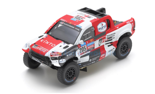 Product 1:43 | Spark S5884 | Toyota Gazoo Racing Hilux 2023 #205 - G.de Villiers - D.Murphy