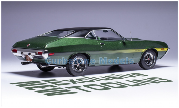 Product 1:18 | IXO-Models 18CMC185.22 | Ford Gran Torino Sport Dark Green 1972
