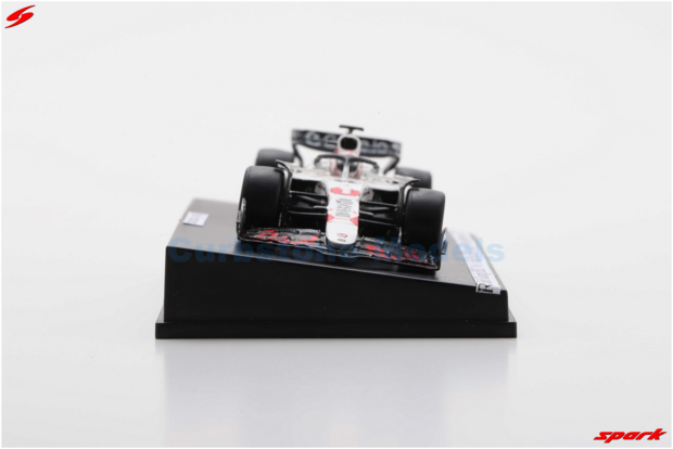 Product 1:64 | Spark Y441 | Oracle Red Bull Racing RB21 2025 #1 - M.Verstappen