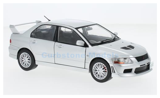 Product 1:24 | Whitebox 124204-O | Mitsubishi Lancer Evolution VII (RHD) Silver 2001
