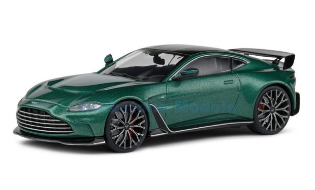 Product 1:43 | Solido S4314101 | Aston Martin V12 Vantage Green 2023
