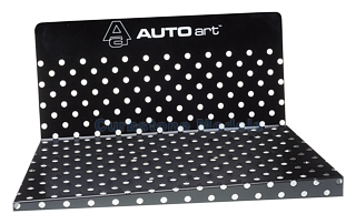 Product 1:18 | Autoart 98099 | Display Presentatie standaard Zwart 2010