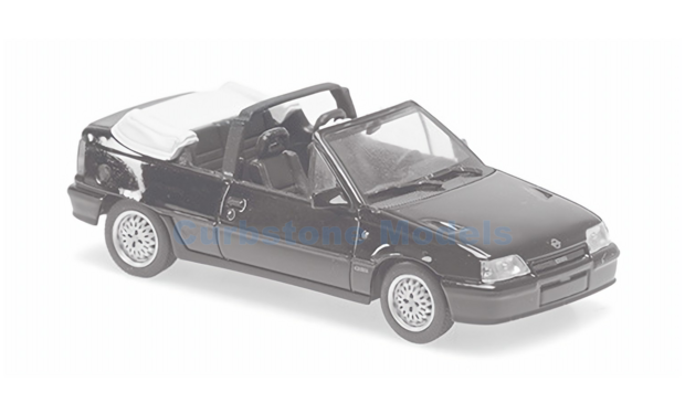 Product 1:43 | Minichamps 940045931 | Opel Kadett GSi Cabriolet White 1989