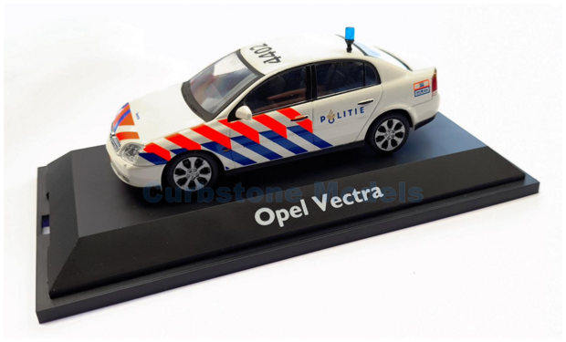 Product 1:43 | Schuco 267005 | Opel Vectra