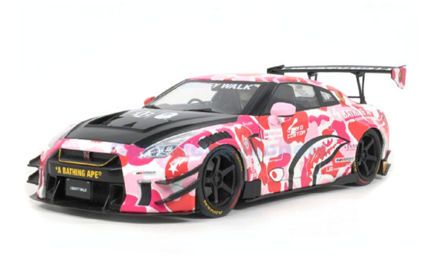 Product 1:18 | Solido SO1805823 | LB Performance Nissan GT-R (R35) Liberty Walk Body Kit Pink Cammo 2025