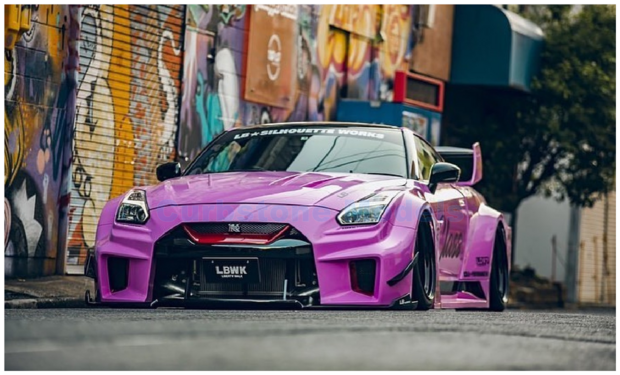 Product 1:18 | Solido SO1815601 | LB Performance Nissan GT-R (R35) Liberty Work Silhouette Body Kit Pink 2025
