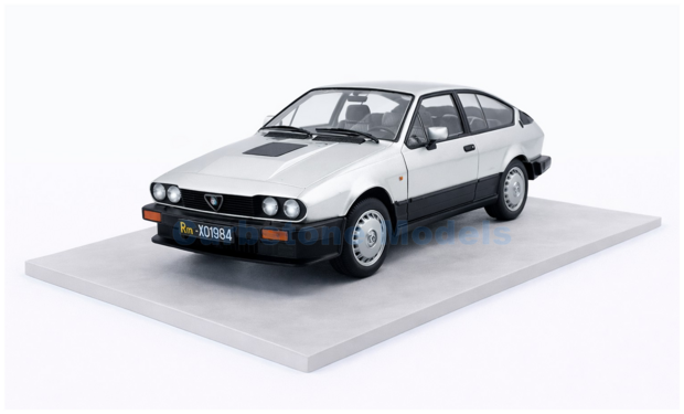 Product 1:18 | Solido S1802307 | Alfa Romeo GTV6 Silver 1984