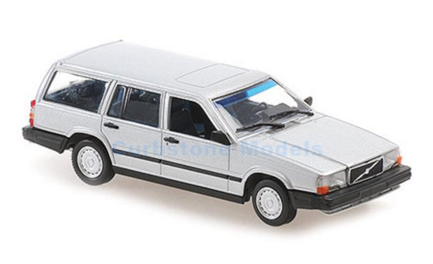 Product 1:43 | Minichamps 940171710 | Volvo 740 break Wit 1986
