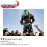 Modelauto 1:12 | Minichamps 312213246 | Figure Standing with Helmet 2021 #46 - V.Rossi Modelauto 1:12 | Minichamps 312213246 | Figure Standing with Helmet 2021 #46 - V.Rossi